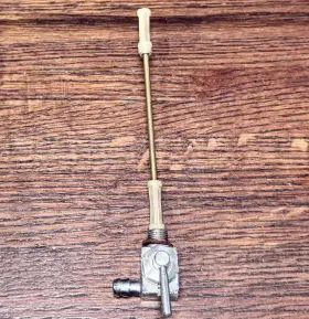0820.83.008 Ducati 350 And 500 Gtl Right Hand Petcock Original New Old Stock