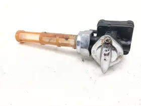 61338-02a Harley-davidson 05-09 Softail Heritage Classic Flstc Fuel Petcock Tap Shutoff Valve