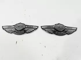 62231-03a Harley Davidson 62230-03a 2003 Dyna Fxdl Low Rider 100th Tank Emblems Badges