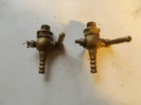 909016a Hodaka Oem Ace 92 92b 93 93a 93b Super Rat 100cc 2 1 Pr Petcocks #2