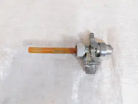 16950-461-751 Honda Cb650 Cb750 Cb750sc Cb900 Cb1000 Fuel Gas Petrol Tank Petcock Tap Valve #3
