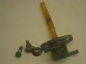 16950-gn1-005 Honda 1985 Xr80 Xr 80 Fuel Gas Petrol Petcock Tank Valve Shutoff Oem