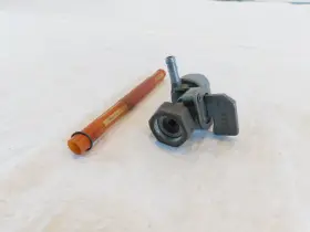 16950-kb7-910 Honda Cm450a Cm450c Custom And Hondamatic Fuel Gas Tank Petcock Shut Off Valve