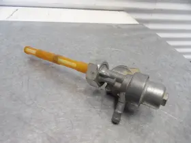 16950-kr3-981 Honda 85-87 Rebel Cmx250 Gas Fuel Tank Tap Petcock Valve #3
