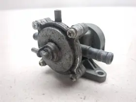 16950-mat-003 Honda 97-03 Cbr1100xx Blackbird Cbr1100 Fuel Petcock Tap Shutoff Valve