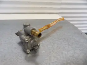 16950-meg-003 Honda 04-09 Shadow Aero Vt750 Gas Fuel Tank Petcock Valve #2