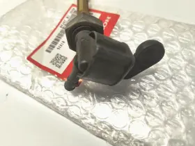 Honda 16950-mk6-770 Cbx Genuine Fuel Petcock Valve Used 16950r Cbx1000
