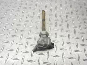16950-mz5-670 Honda 1997 94-00 Magna 750 Vf750 Fuel Gas Petrol Petcock Tap Shut Off Cut Valve #3