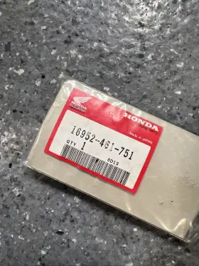 16952-ma4-771 Honda 900 Cb750 Petcock Cb900f 750 Cb750f Cb900 Cb1000 Vf750 #3 16952-ma4-771 Honda 900 Cb750 Petcock Cb900f 750 Cb750f Cb900 Cb1000 Vf750 #3