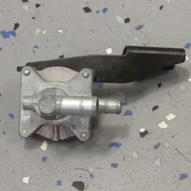 16970-mz5-000 Honda Fuel Petcock Assy. With Bracket 94-03 Vf750c Vf750 Magna 750 Gas / Petrol