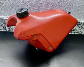 17510-ka4-000 Honda Genuine 1981 Cr250r Gas Fuel Tank And Petcock - Jbf