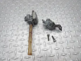49116-1187 Kawasaki 2001 01-05 Zr1200 Zrx1200 Oem Fuel Petrol Petcock Gas Tap Shut Off
