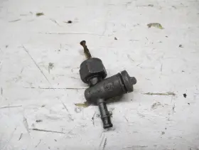 51023-030 Kawasaki 1971-1975 Mt1 Kv 75 Used Petcock Fuel Valve Tap