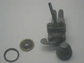 51023-037 Kawasaki 1974 Kz400 Kz 400 Fuel Tank Petcock Switch Valve