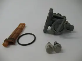 51023-1030 Kawasaki 1982 Ltd Kz550 Kz 550 C Fuel Gas Tank Petcock Shut Off Valve