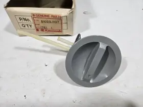51023-1137 Kawasaki Nos 1987-1988 Kxf250 Tecate 4 Fuel Petcock Valve Kxf 250