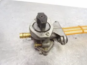 51026-1260 Kawasaki 01-05 Zrx1200 Fuel Gas Petcock Valve #2