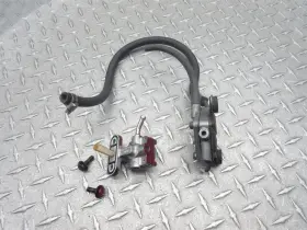 44300-19f0v Suzuki 2002 99-02 Sv650s 650 Sv650 Fuel Gas Petrol Petcock Tap On Off Valve Oem