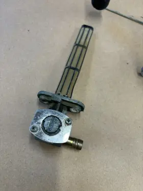 44300-24f03 Suzuki 99-00 Hayabusa Gsx1300r Gas Fuel Valve Petcock Sending Unit Oem #0066 #3