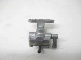 44300-33e02 Suzuki 00 Gsxr 600 Fuel Petcock 1996-2000