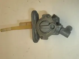 Suzuki 44300-47011 1978 Gs550 Gs 550 Fuel Petcock