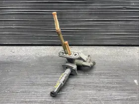 7886-89767 Suzuki 1999 Bandit 1200 Gsf1200 Fuel Valve Petcock #22825