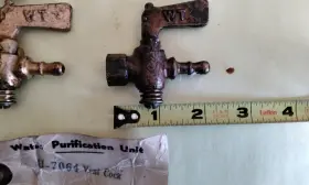 Wallace And Tiernan U-7064 2 Vintage 1/8 Inch Brass 1/4 Turn Valve Nos Rat Rod