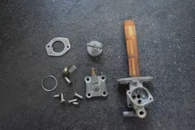 11h-24500-00 Yamaha 1982 Xz550 Vision Fuel Gas Petrol Tank Petcock Tap Valve