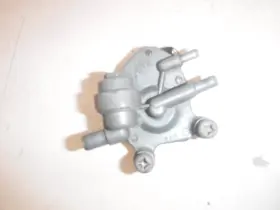 2ek-24500-00-00 Yamaha 87-01 Razz 50 Fuel Gas Tank Petcock Shut On Off Valve