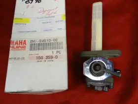 2h7-24510-00-00 Yamaha Rh Petcock Nos 1978-81 Xs 750 850 1100 2h7-24510 2g2-24510-05