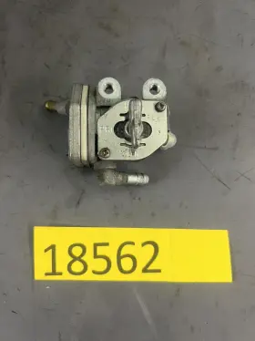 2uj-24500-10-00 Yamaha 2uj-24500-10 Xv250 V-star Fuel Tap Petcock Virago 1995-2023 Oem