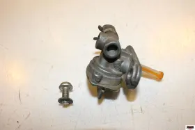 2vn-24500-02-00 Yamaha 2004 Fz1 Fzs1 Fuel Gas Tank Petcock Shut On Off Valve