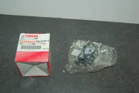 35r-24500-01 Yamaha New Genuine Fuel Petcock On Off Valve Gas 00-07 Ttr90 Oem