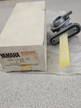 3j3-24500-02-00 Yamaha New Oem Fuel Petcock Fits 78-79xs750s 80-81xs850