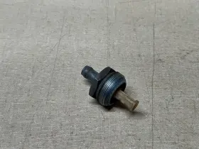 498-24521-00-00 Yamaha Petcock Outlet Bowl Cup Dt 100 125 175 250 400 Enduro #3
