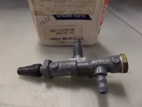 Yamaha 8g5-24500-01 Nos Oem Fuel Cock Assembly Snowmobile 1978 Et250