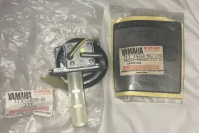 90891-20040-00 Yamaha 90891-20040 Nos Factory Fuel Cock Kit 90891-20040-00/ 1tx-24500-01